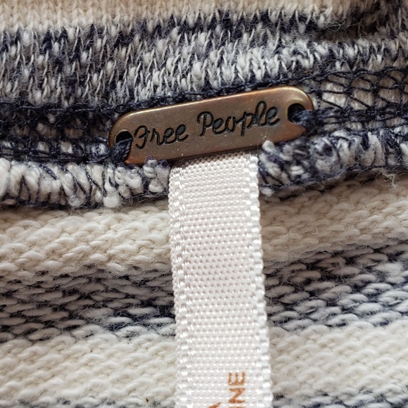 Free People Cropped Knit Cowl-neck Top - Picture 6 of 6